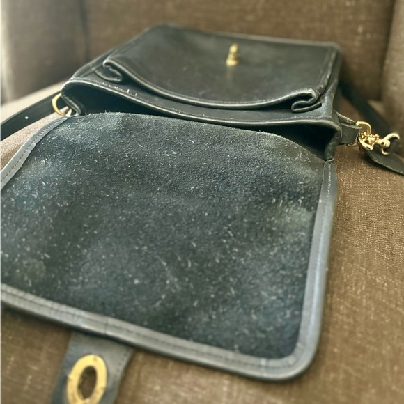 Coach Messenger Bag - Crossbody Bag - Women’s Handbag - Vintage Purse -Not Green - Picture 8 of 10